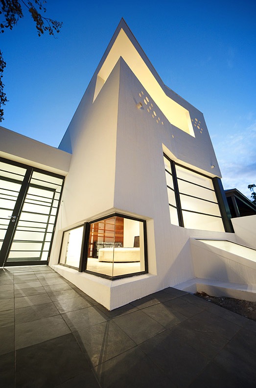 minimalist-prahran-house-by-nervegna-reed-ph-architects-5